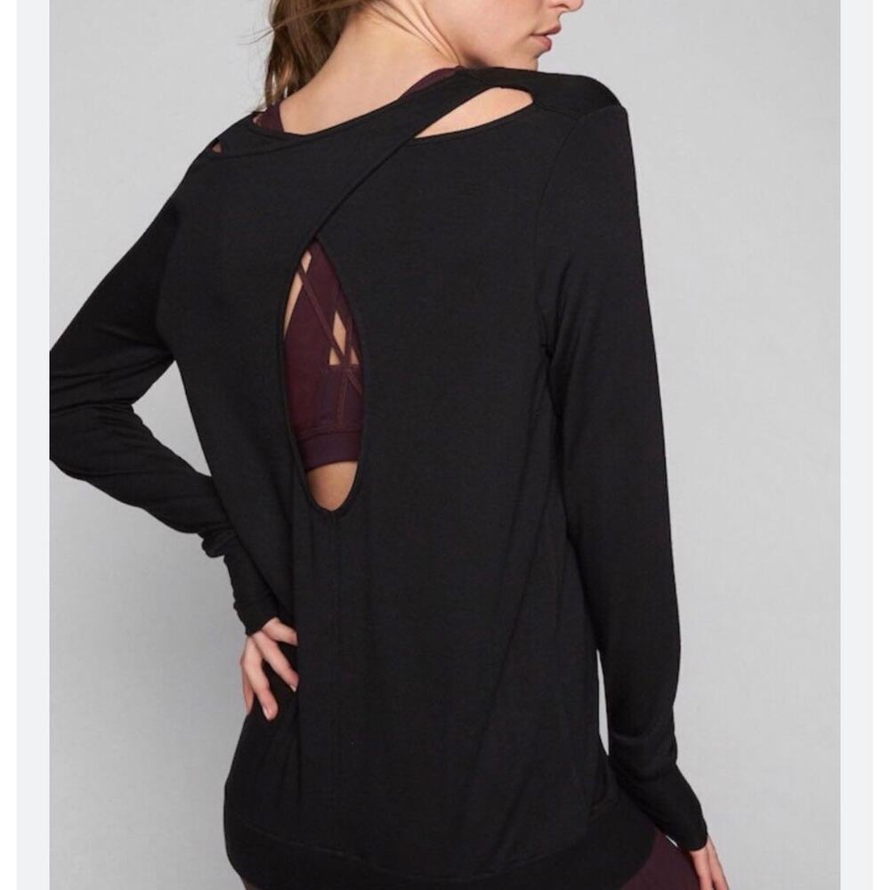 Athleta Small Top Black Cut Out Pullover Long Sleeves Coaster Go To Sweatshirt